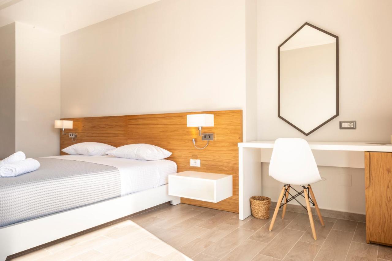 Sonar En El Mar Bed & Breakfast Himare Ngoại thất bức ảnh