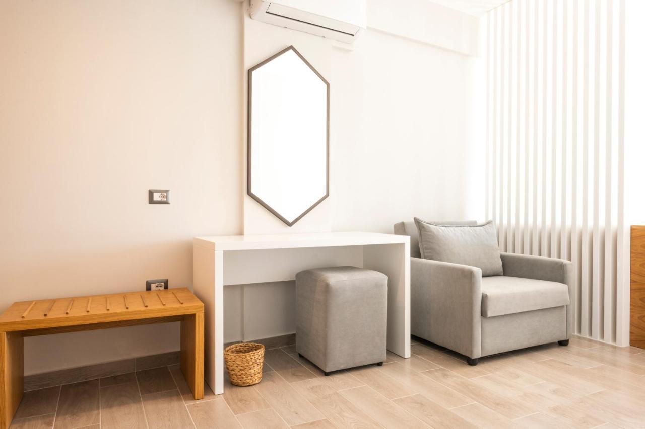 Sonar En El Mar Bed & Breakfast Himare Ngoại thất bức ảnh