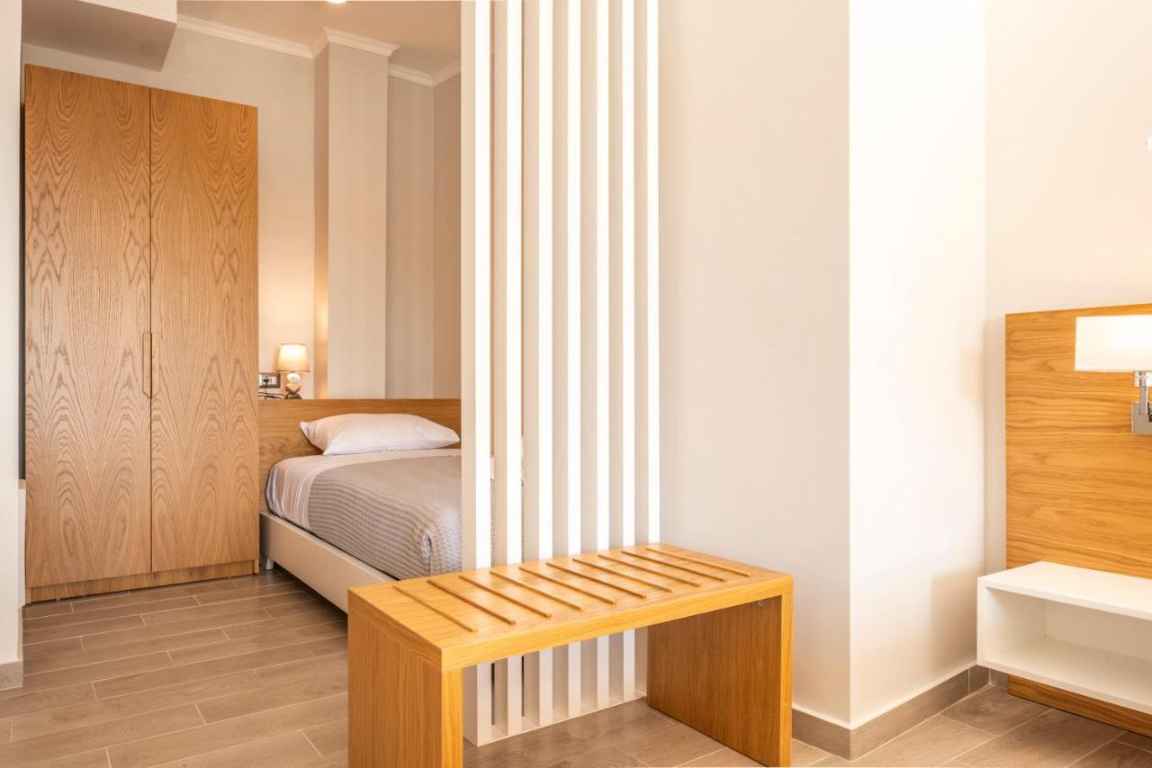 Sonar En El Mar Bed & Breakfast Himare Ngoại thất bức ảnh